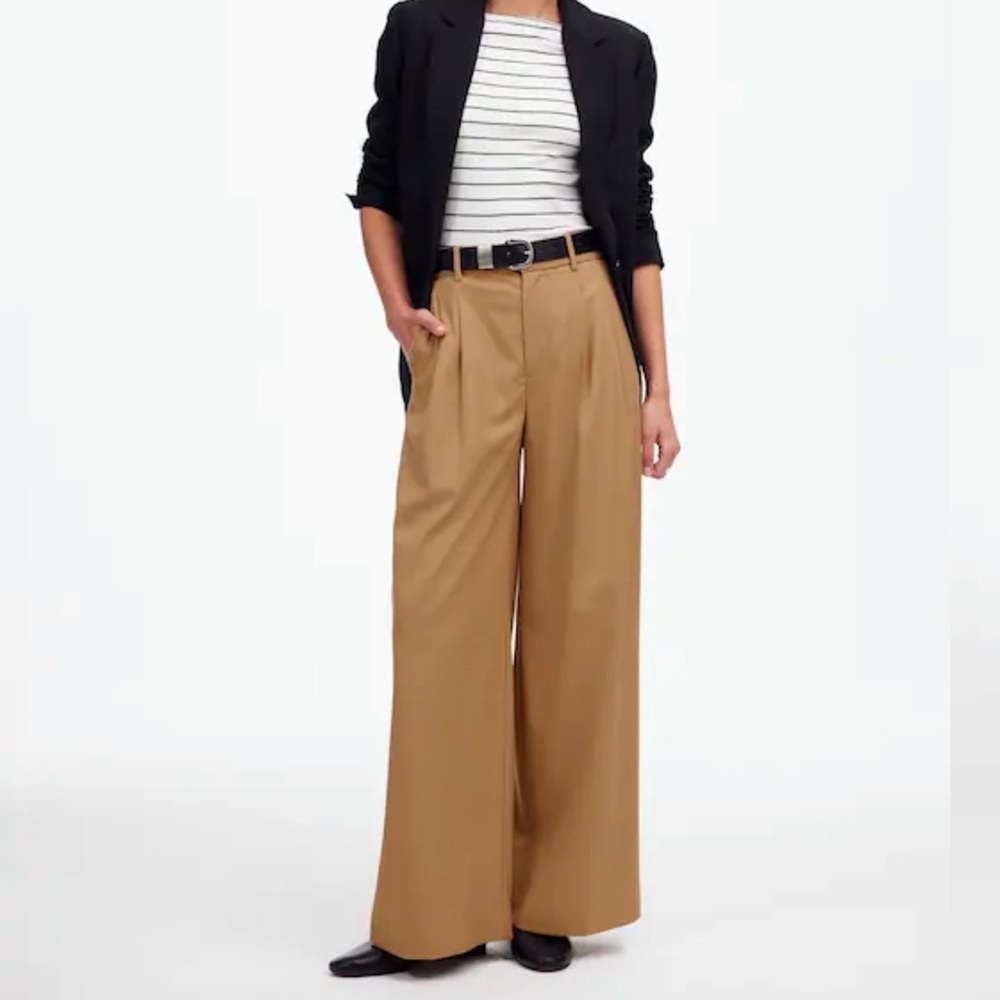 2 pairs of The Harlow Superwide-Leg Trousers in Brushed Twill Size 6, fits 8-10